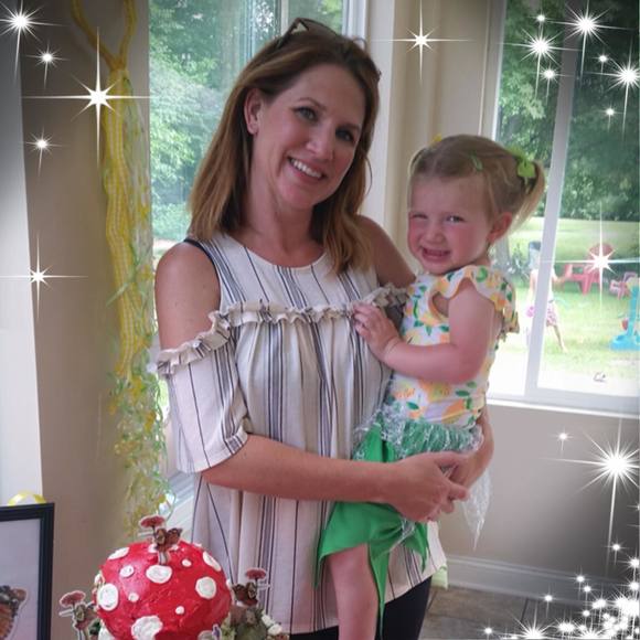 Meet your Posher, Abbie - Picture 1 of 1